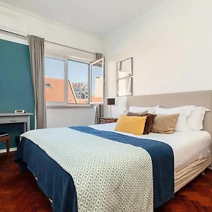 Claude Homes Rato Apartment Lissabon