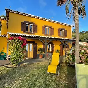 Casa Dos Falcoes De Construcao Tradicional Ferienhaus Fajã da Ovelha